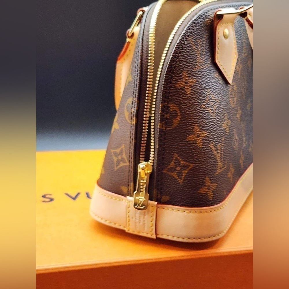 Louis Vuitton Handbag Alma AUTHENTIC NEW from France - Picture 4 of 12